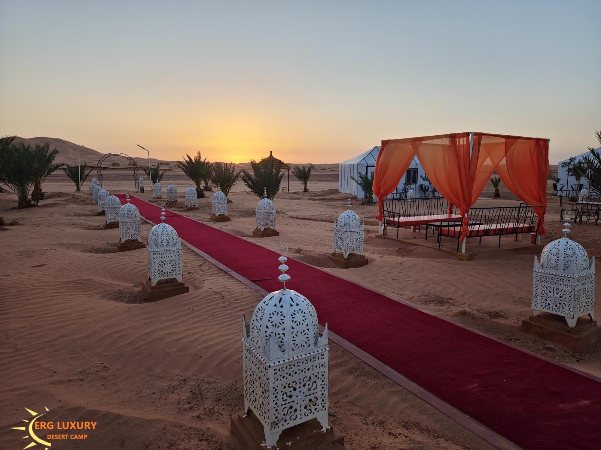 Hotel Dounia Luxury Camp Merzouga Esterno foto