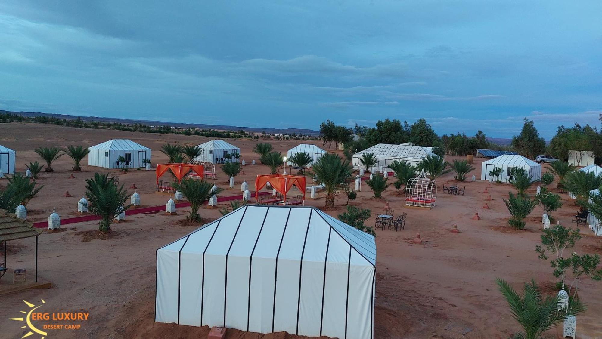 Hotel Dounia Luxury Camp Merzouga Esterno foto